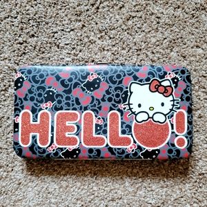 Hello Kitty clutch